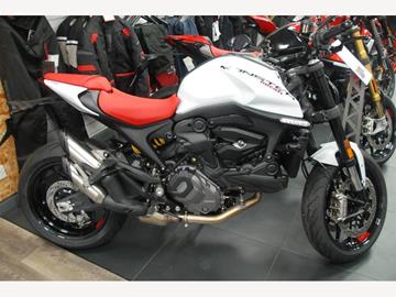 DUCATI MONSTER 937