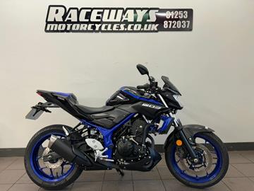 YAMAHA MT-03