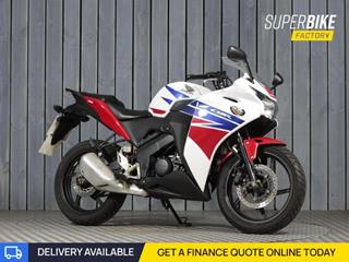 HONDA CBR125R 