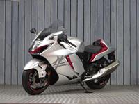 SUZUKI GSX1300R HAYABUSA