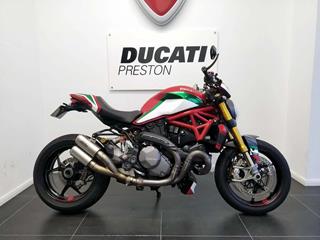 DUCATI MONSTER 1200S 