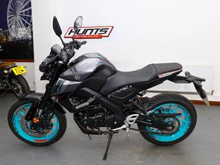 YAMAHA MT-125 