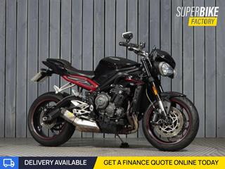 TRIUMPH STREET TRIPLE 765 MOTO2 EDITION 