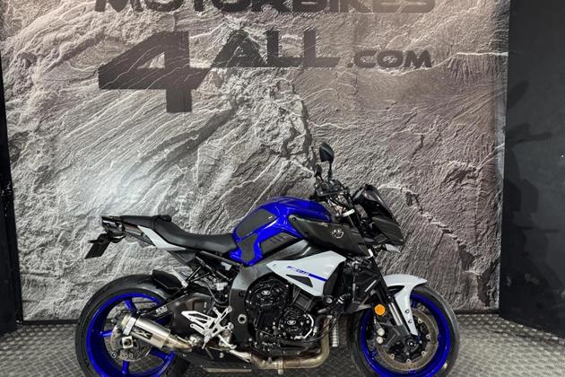 YAMAHA MT-10