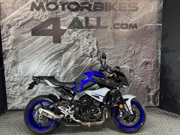 YAMAHA MT-10