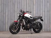 YAMAHA XSR700