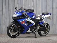 SUZUKI GSX-R750