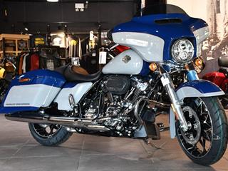 HARLEY-DAVIDSON STREET GLIDE 