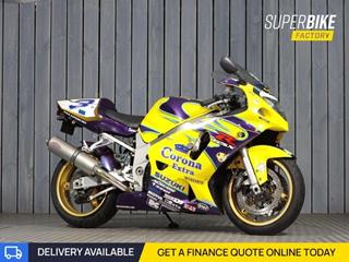 SUZUKI GSX-R600 