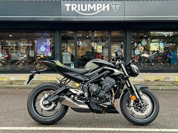 TRIUMPH STREET TRIPLE 765 RS