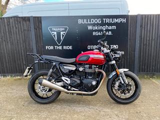 TRIUMPH SPEED TWIN 1200 