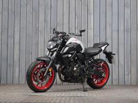 YAMAHA MT-07