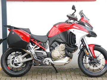 DUCATI MULTISTRADA V4S