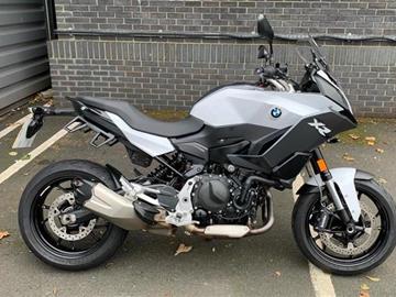 BMW F900XR