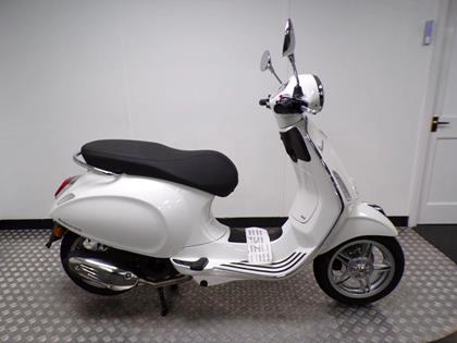 PIAGGIO VESPA PRIMAVERA 125