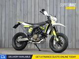 701 SUPERMOTO 