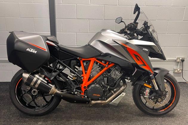 KTM 1290 SUPERDUKE GT