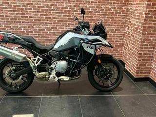 BMW F750GS 