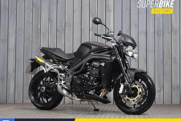 TRIUMPH SPEED TRIPLE 1050