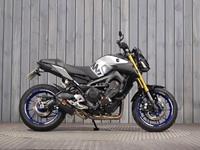 YAMAHA MT-09