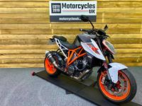 KTM 1290 SUPERDUKE R