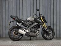 YAMAHA MT-125