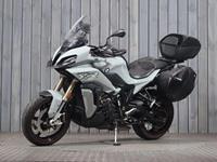 BMW S1000XR