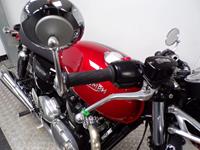 TRIUMPH THRUXTON 1200