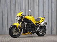 TRIUMPH SPEED TRIPLE 1050