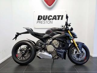 DUCATI STREETFIGHTER V4S 