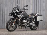 BMW R1250GS