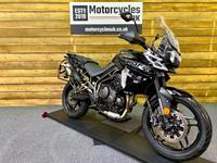 TRIUMPH TIGER 800