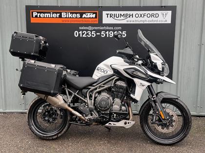 TRIUMPH TIGER 1200 XC