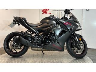 SUZUKI GSX-S1000F 