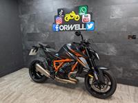 KTM 1390 SUPERDUKE R