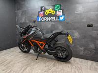 KTM 1390 SUPERDUKE R