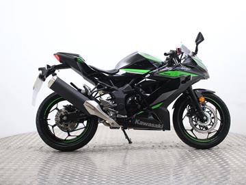 KAWASAKI NINJA 125