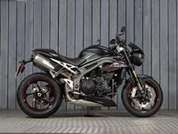 TRIUMPH SPEED TRIPLE 1050