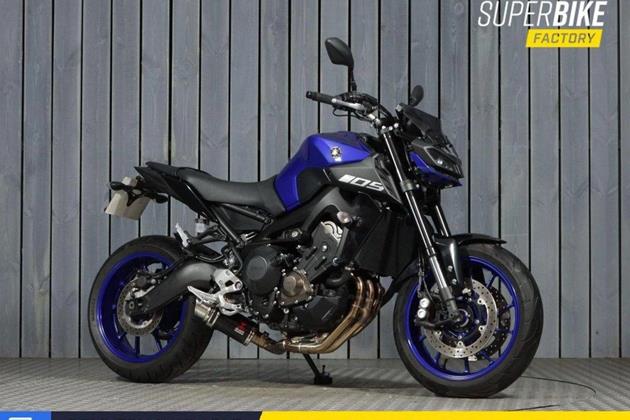 YAMAHA MT-09