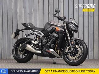 TRIUMPH STREET TRIPLE 765 RS 