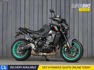 YAMAHA MT-09 