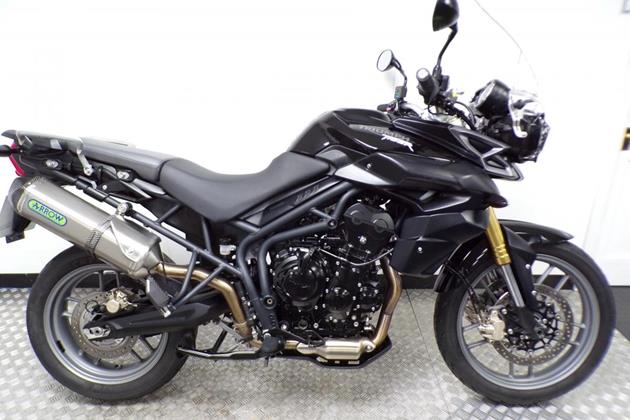 TRIUMPH TIGER 800