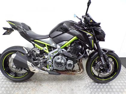 KAWASAKI Z900