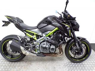 KAWASAKI Z900 