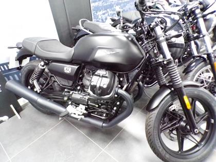 MOTO-GUZZI V7 STONE