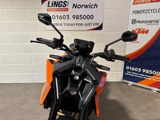 KTM 990 DUKE 