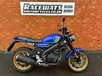 YAMAHA XSR125