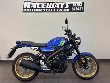 YAMAHA XSR125