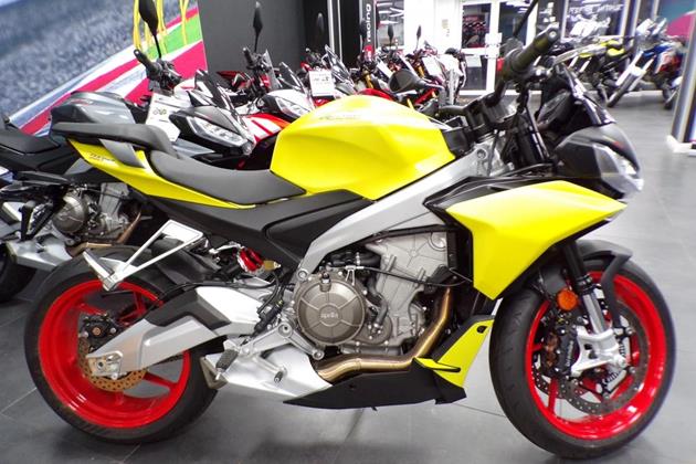 APRILIA TUONO 660