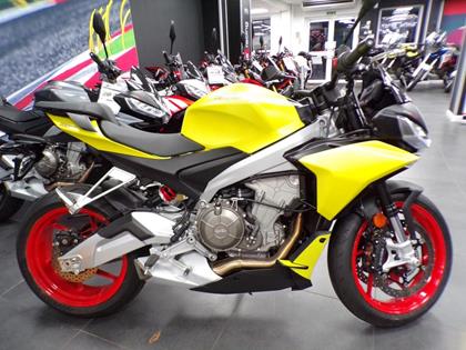 APRILIA TUONO 660